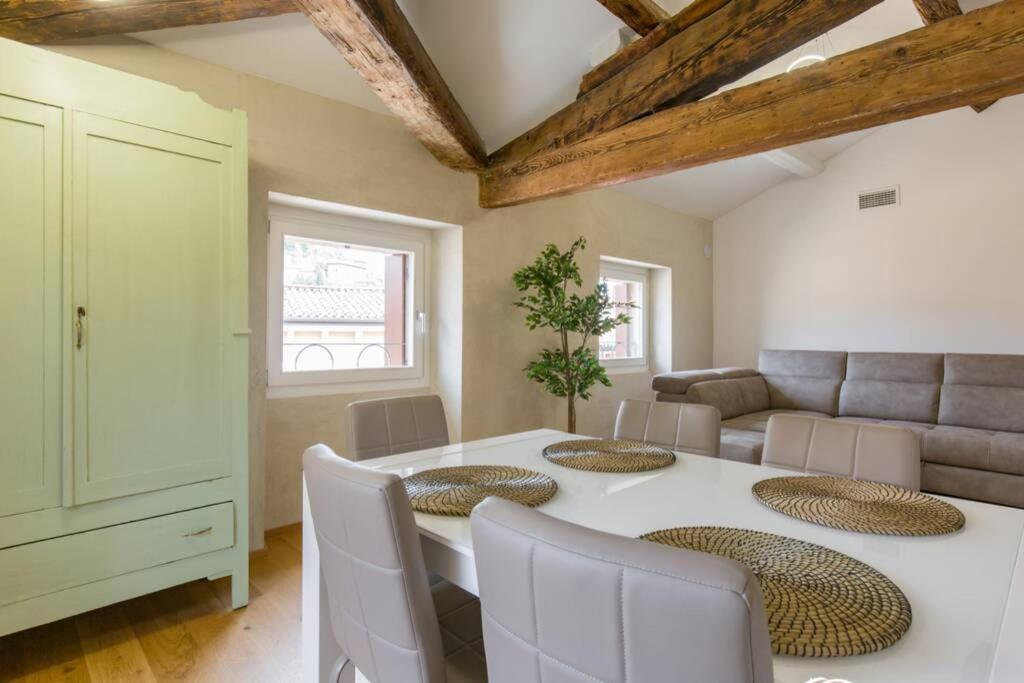 Luxury Design Apt With Amazing View Apartment Verona Bagian luar foto