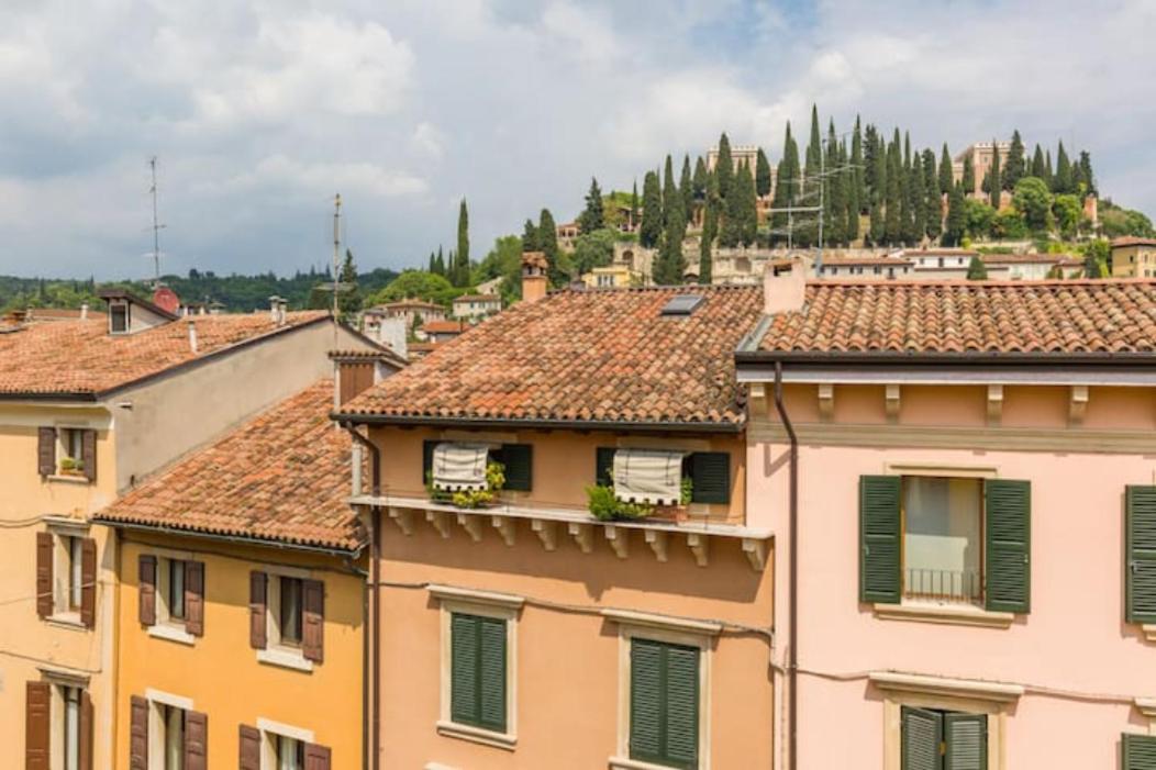 Luxury Design Apt With Amazing View Apartment Verona Bagian luar foto